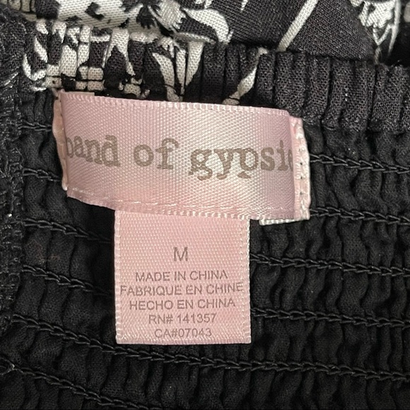 Band of Gypsies Black & White Asymmetrical Handkerchief Hem Dress Size Medium - Picture 10 of 12